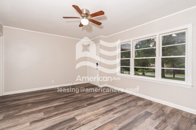 Foto del edificio - 2659 Pauladale Dr