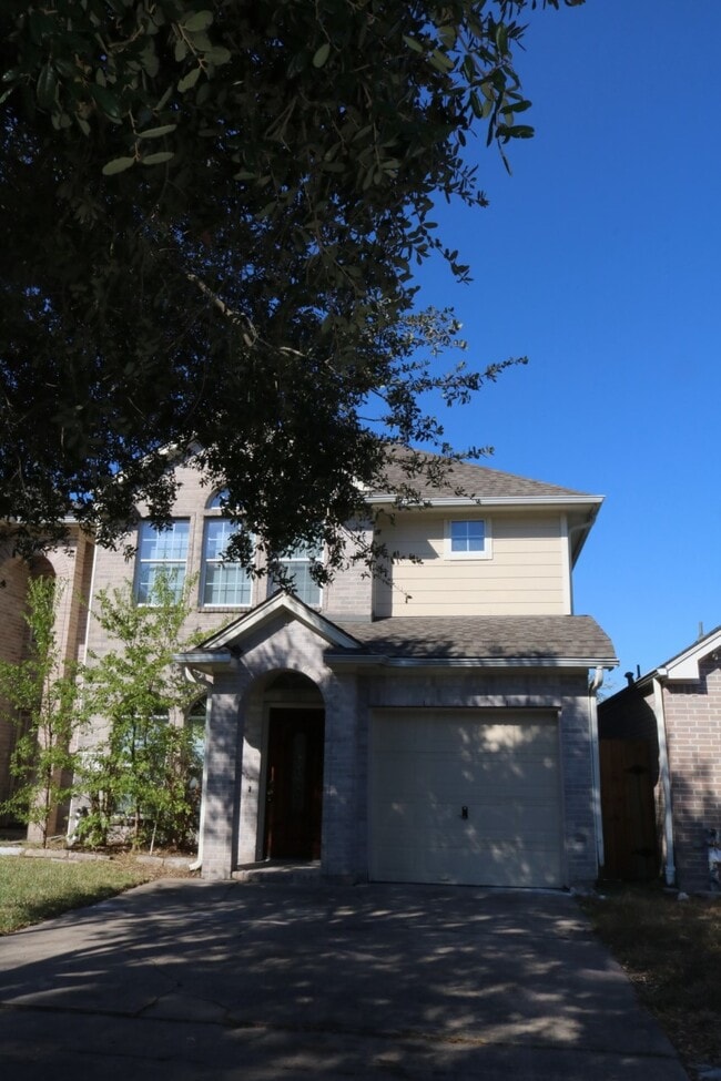 Building Photo - 13419 Forest Pines Village Ln