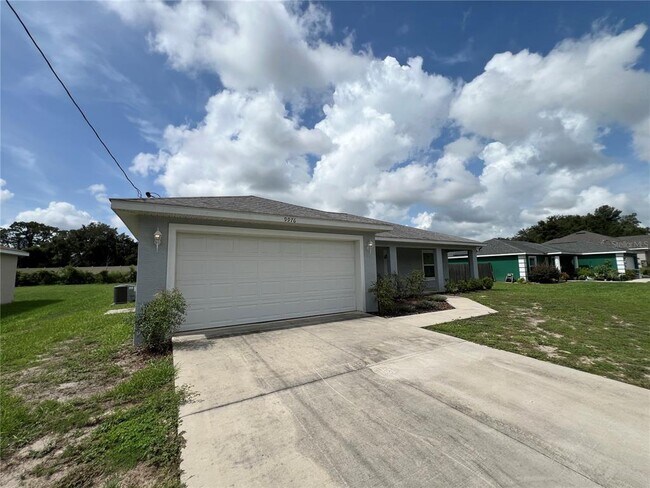 Building Photo - 9976 SE 159th St