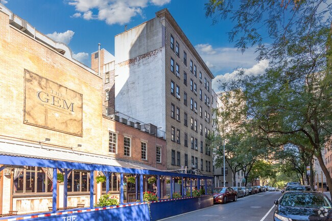 Foto del edificio - 203-205 E 27th St