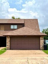 Building Photo - 7719 Sable Ln