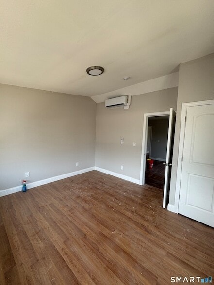 Building Photo - 1012 Dixwell Ave