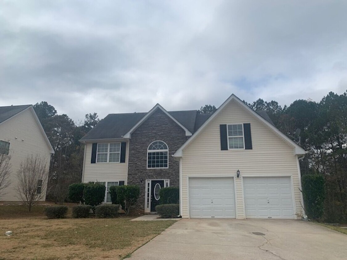 Primary Photo - Beautiful 4BR / 2.5 Bath in Hampton!