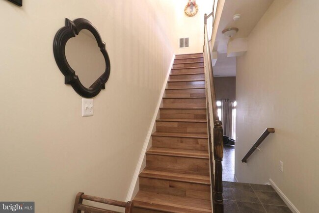 Foto del edificio - 5305 Arapaho Ln