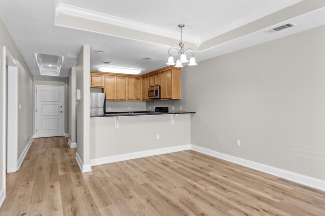 Building Photo - First-Floor Condo in Old Bay Village – Upg...