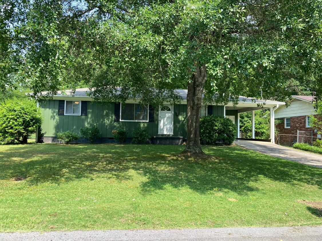 Primary Photo - 3/1 House in South Rome- $1,195