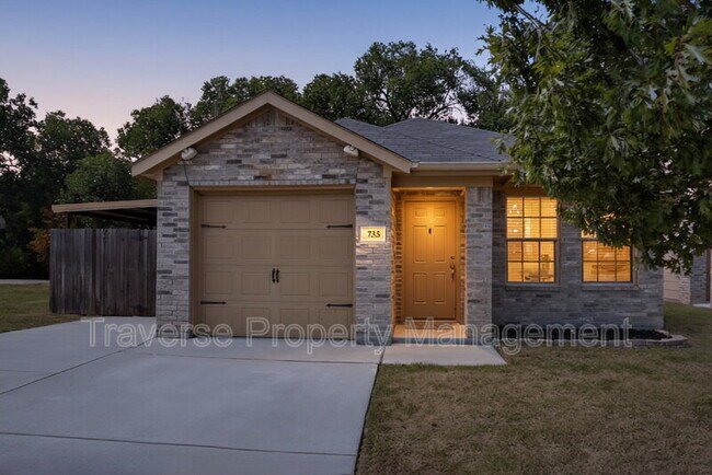 Foto del edificio - 733 River Hill Ln
