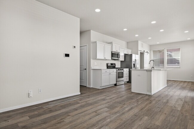 Foto del edificio - 1007 N Viewmont Rd