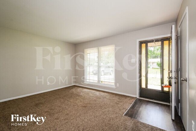 Building Photo - 212 Allen Dr
