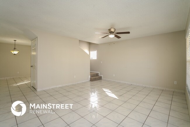 Building Photo - 3740 Dartford Dr