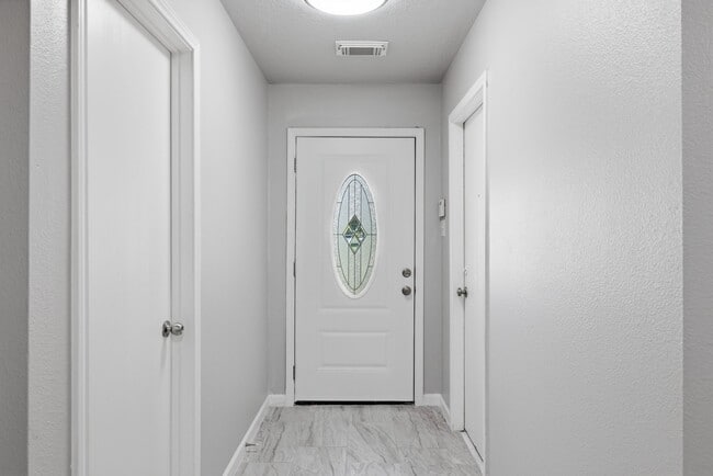 Building Photo - 17819 Gimbal Way