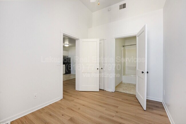 Foto del edificio - 100 Washington Ave