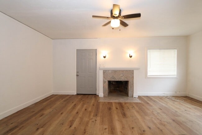 Building Photo - JV3701 RUBS