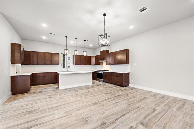 Foto del edificio - 228 W 28th St