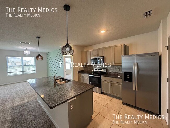 Foto del edificio - 2722 Fieldbrooke Wy