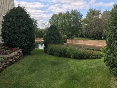 Foto del edificio - 2522 Reflections Dr