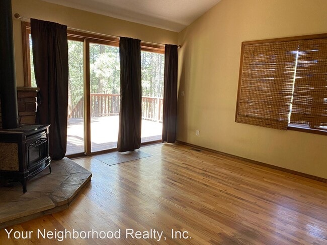 Building Photo - 3 br, 2 bath House - 380 Ponderosa Ln