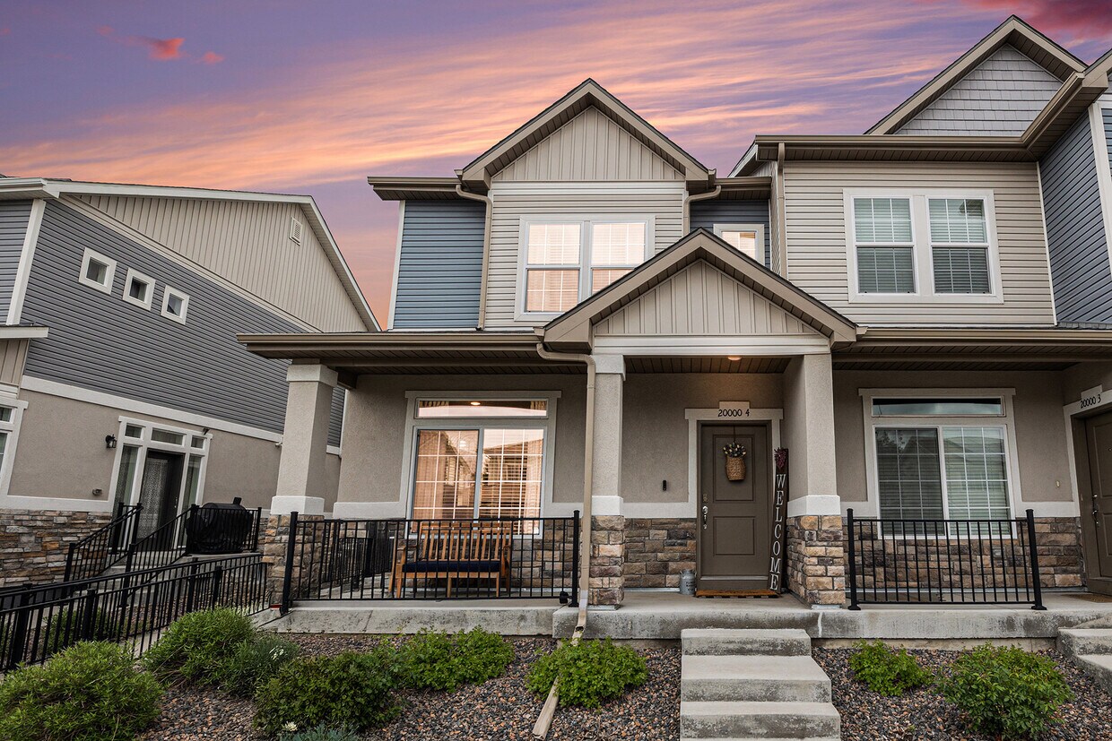 Primary Photo - 20000 E 40th Ave