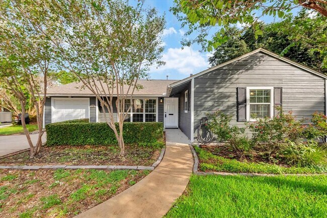 Building Photo - 5310 Pagewood Ln
