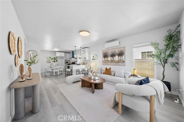 Foto del edificio - 2461 St Pierre Ave