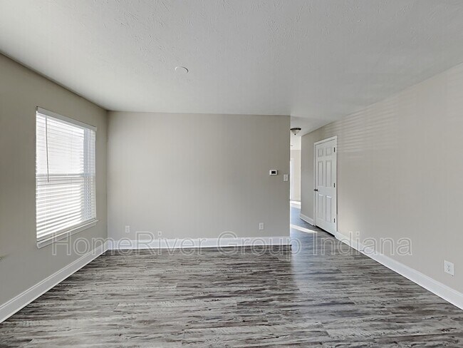 Building Photo - 12605 Braddock Ln