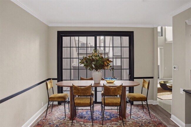 Foto del edificio - 102 Litchfield Ln