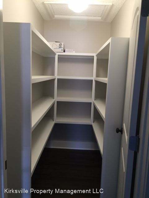 Foto del edificio - 4 br, 2 bath House - 111 1/2 S FRANKLIN