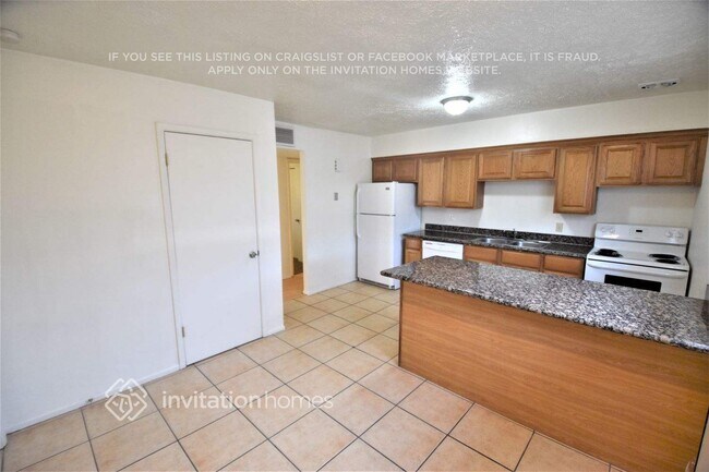 Foto del edificio - 3716 E Beverly Ln