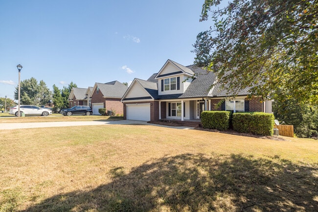 Building Photo - 4893 Somerset Dr