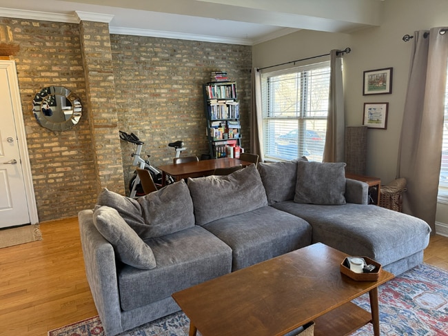 Foto del edificio - 1215 W Sunnyside Ave