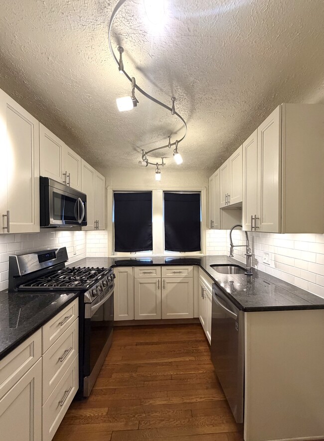 Building Photo - 19614 Winslow Rd