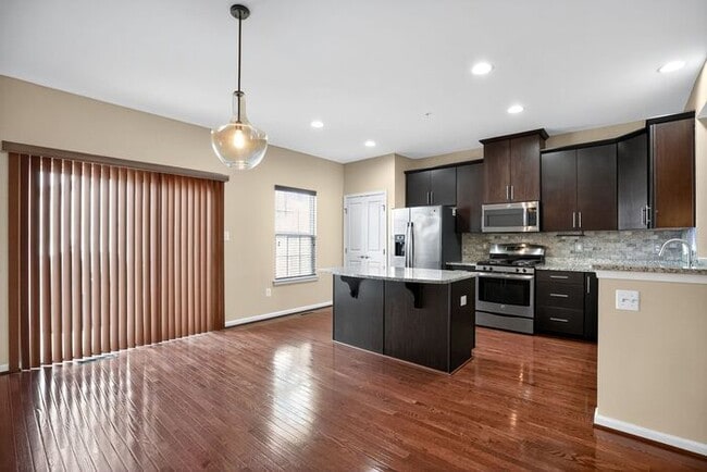 Foto del edificio - 3276 Green Cove Pl