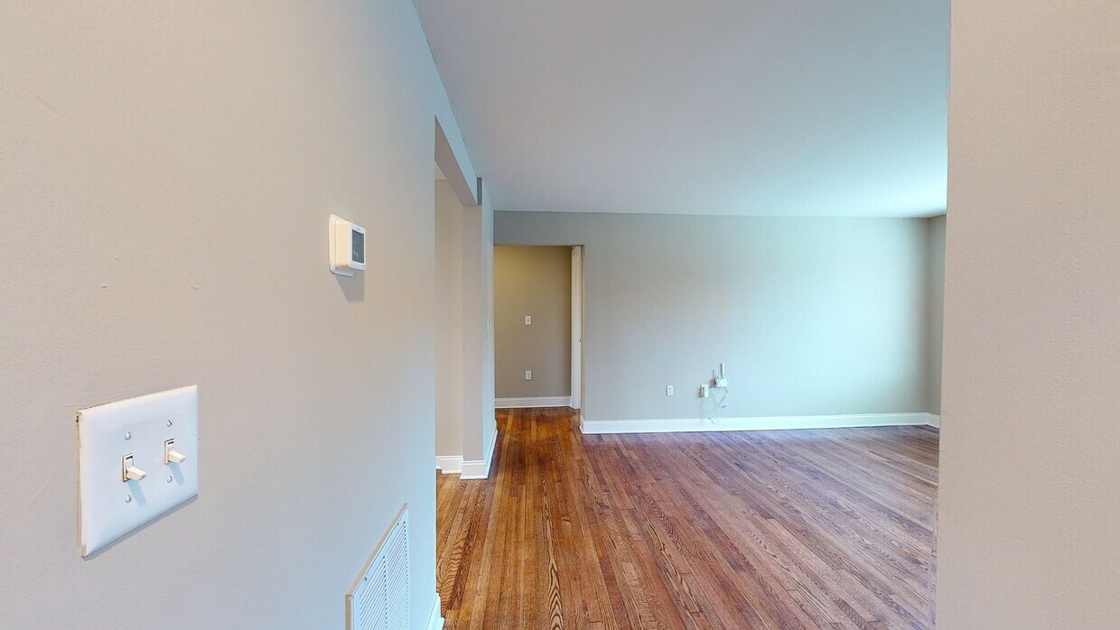 Photo - Rodgers Forge Apartments