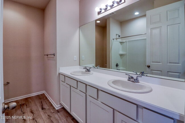 Building Photo - 53 Wards Ravine Wy