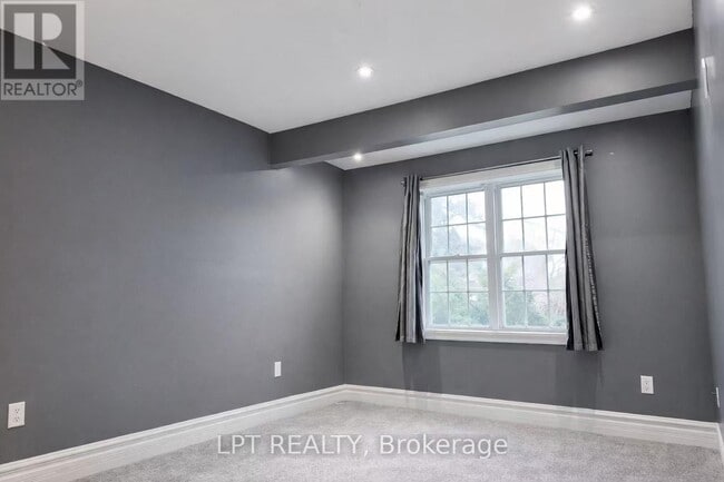 Building Photo - 228 Pine Cove Rd