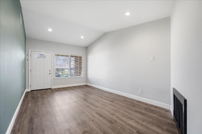 Photo - 4006-4008 Tricia Way Townhome