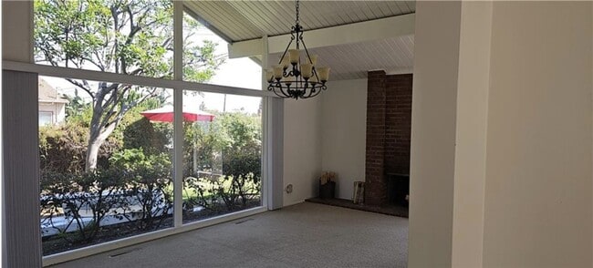 Foto del edificio - 1081 Wass St