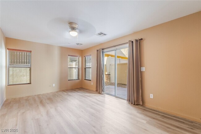 Foto del edificio - 10751 S Holmfield St