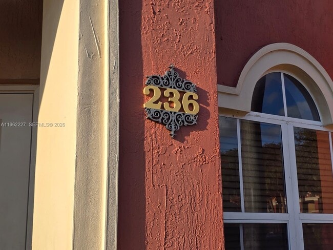 Building Photo - 11405 NW 62nd Terrace