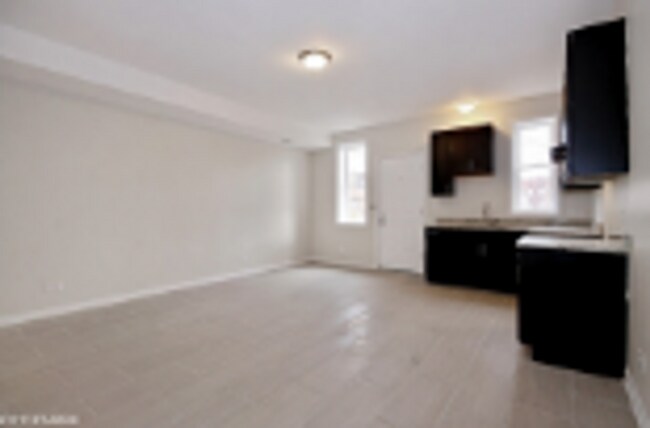 Foto del edificio - 7311 S Stewart Ave