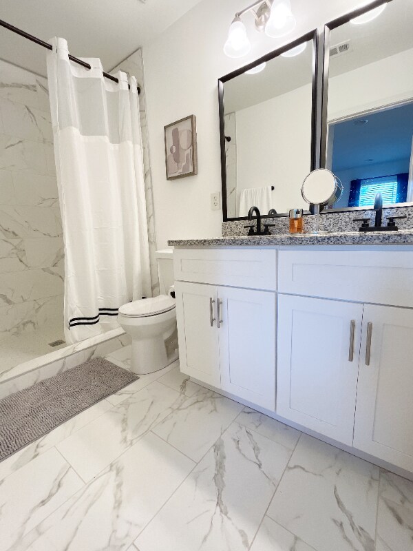 Foto del edificio - 678 Commercial Ave NW