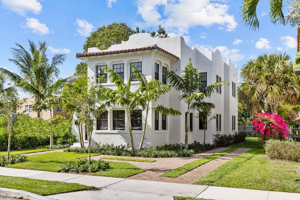 Foto principal - 225 Monroe Dr