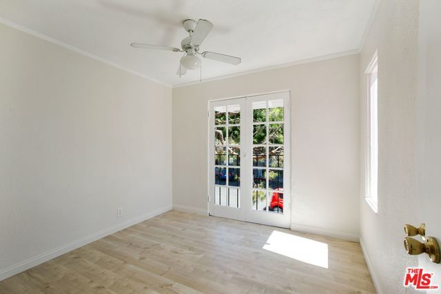 Foto del edificio - 1121 N Gardner St
