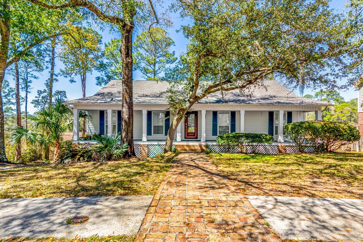 Foto principal - 1062 Conley Cir