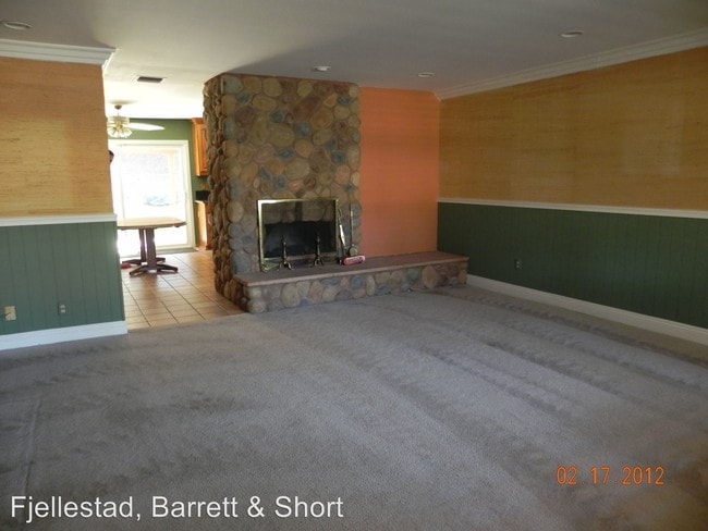 Building Photo - 6544 Belle Glade Ave