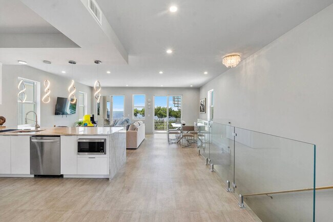 Foto del edificio - 99 Seaside Ave