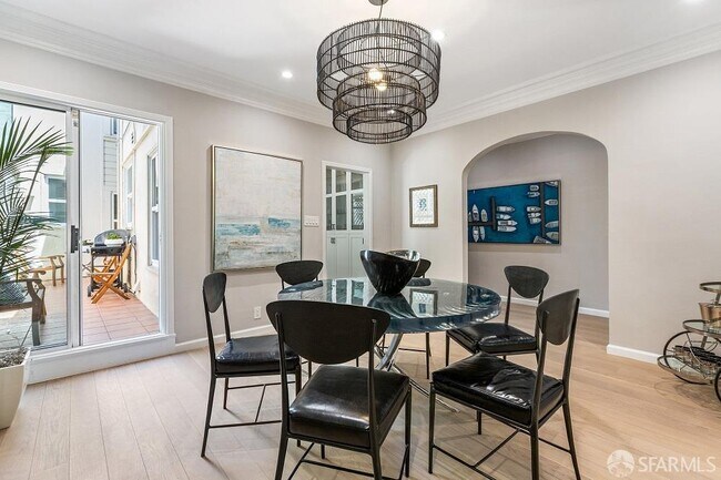 Foto del edificio - 228 Mallorca Way