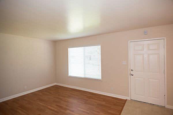 Building Photo - 4009 Santa Fe Way
