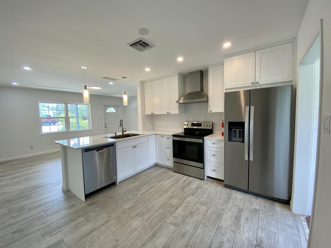 13291 Collecting Canal Rd