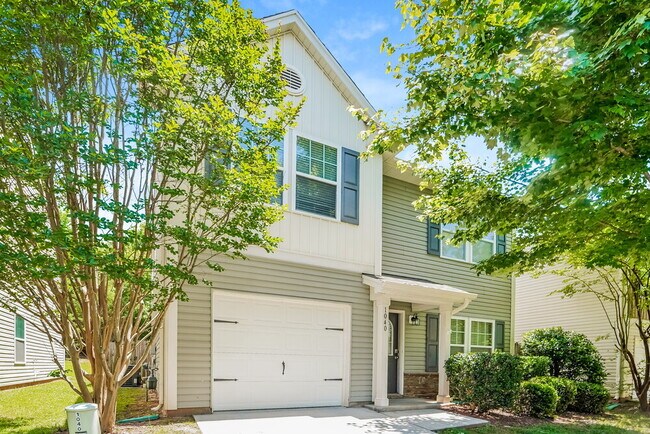 Building Photo - 1040 Joselynn Drive